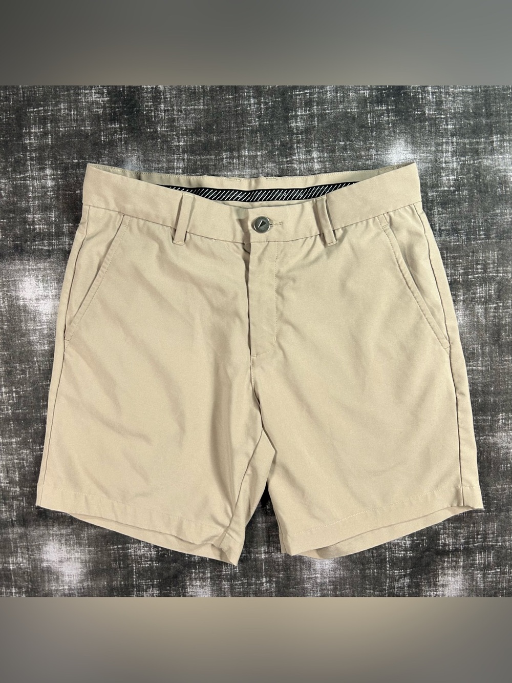 Primo Golf Shorts Mens 30x7 Brown Khaki Gripper Waist Active Stretch Performance